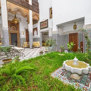 riad-fez-mahal.hotelfesmorocco.com/