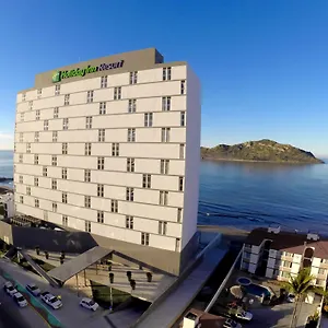 By Ihg 4* Mazatlan