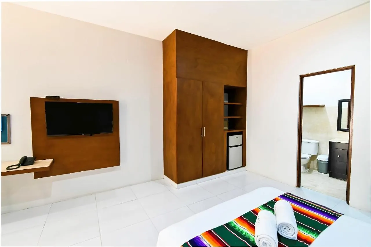 Hotel Mariachi By Kavia 5Th Av Playa del Carmen México